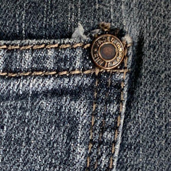 Faded Glory High Rise Jean Shorts 16W Cutoff Frayed Hem Stretch Denim Blue - Picture 10 of 11